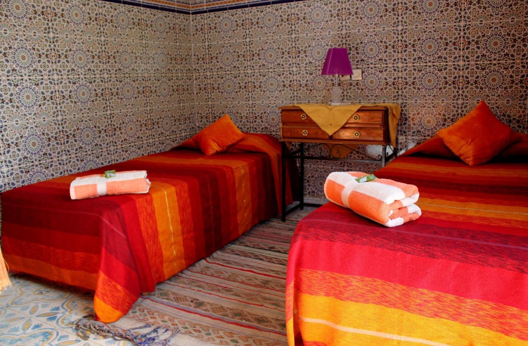 Ryad Bab Berdaine Meknès Habitación foto
